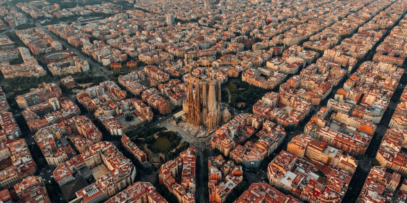 Colourful buildings and street life in Barcelona