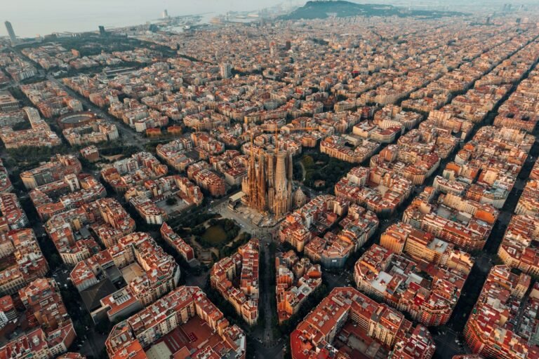 Colourful buildings and street life in Barcelona